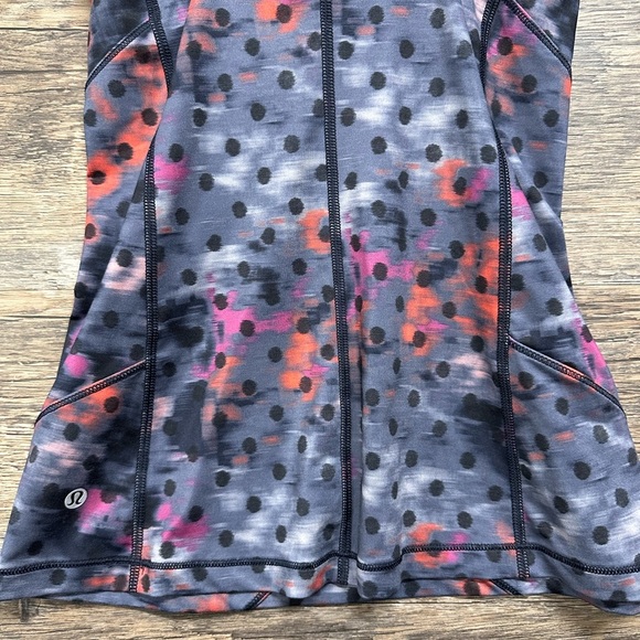 Lululemon Athletica Black and Pink Racerback Tank Top Size 4 - Picture 4 of 7